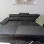 Apartment Gk Suites-constantin View , Auto Check-in 24h *