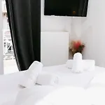 Gk Suites-constantin View , Auto Check-in 24h