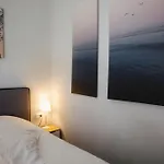 Gk Suites-constantin View , Auto Check-in 24h *