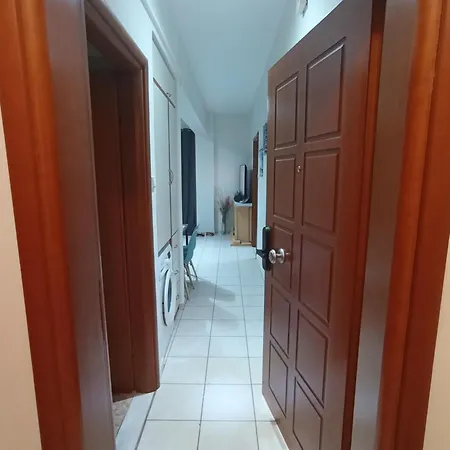 Apartment Gk Suites-constantin View , Auto Check-in 24h