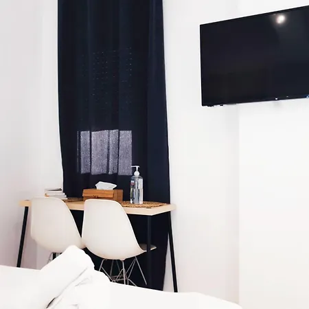 Gk Suites-constantin View , Auto Check-in 24h Апартаменты