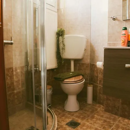Apartment Gk Suites-constantin View , Auto Check-in 24h