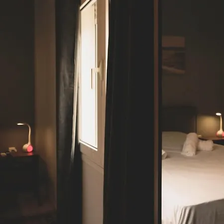 Appartement Gk Suites-constantin View , Auto Check-in 24h *