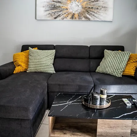 Gk Suites-constantin View , Auto Check-in 24h *