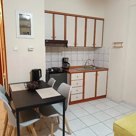 Gk Suites-constantin View , Auto Check-in 24h * Larissa