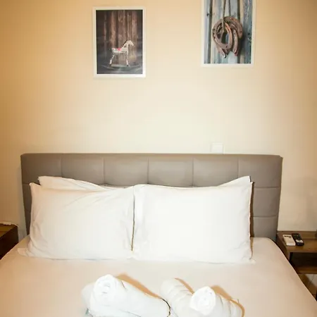 Gk Suites-constantin View , Auto Check-in 24h Apartamento Larissa