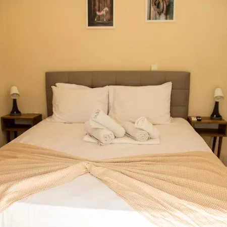 Gk Suites-constantin View , Auto Check-in 24h Larissa