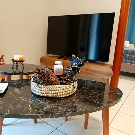 Lägenhet Gk Suites-constantin View , Auto Check-in 24h Larissa