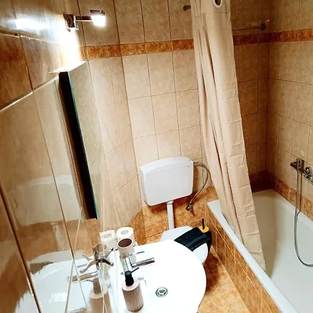 Gk Suites-constantin View , Auto Check-in 24h *