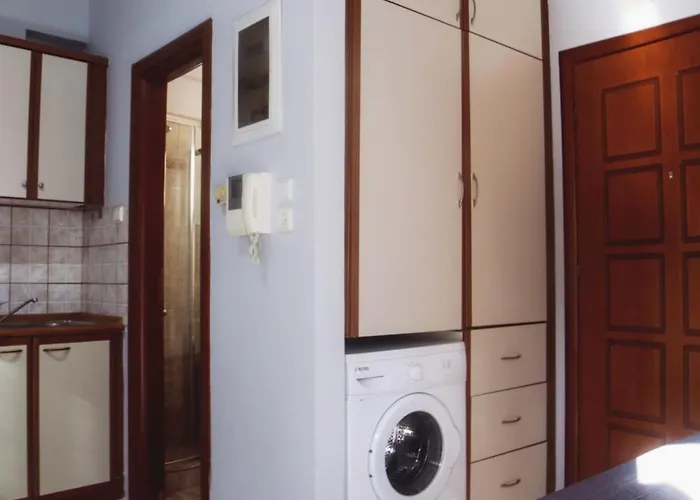 Gk Suites-constantin View , Auto Check-in 24h Апартаменты Лариса