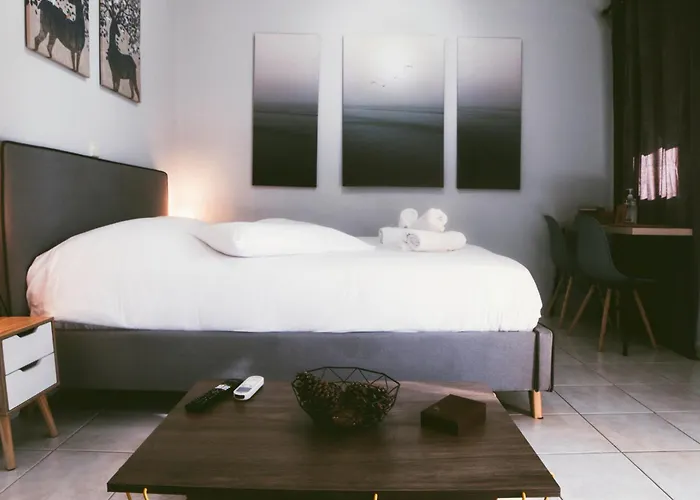 Gk Suites-constantin View , Auto Check-in 24h Апартаменты