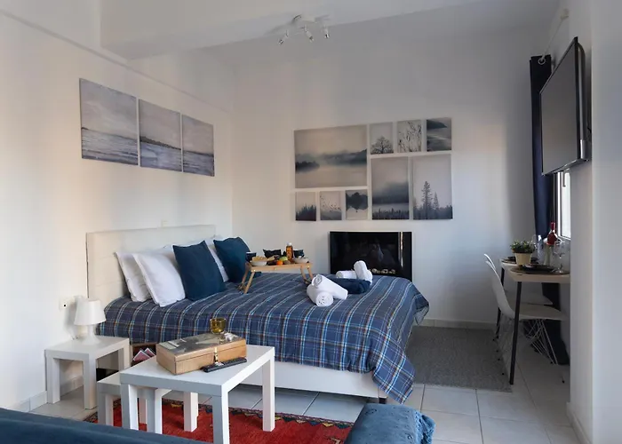 Апартаменты Gk Suites-constantin View , Auto Check-in 24h