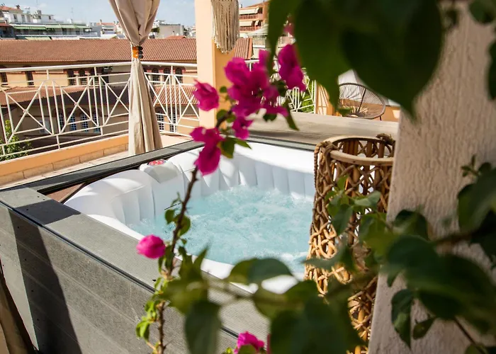 Gk Suites-constantin View , Auto Check-in 24h Апартаменты Лариса