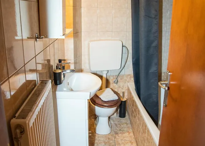 Gk Suites-constantin View , Auto Check-in 24h Апартаменты Лариса